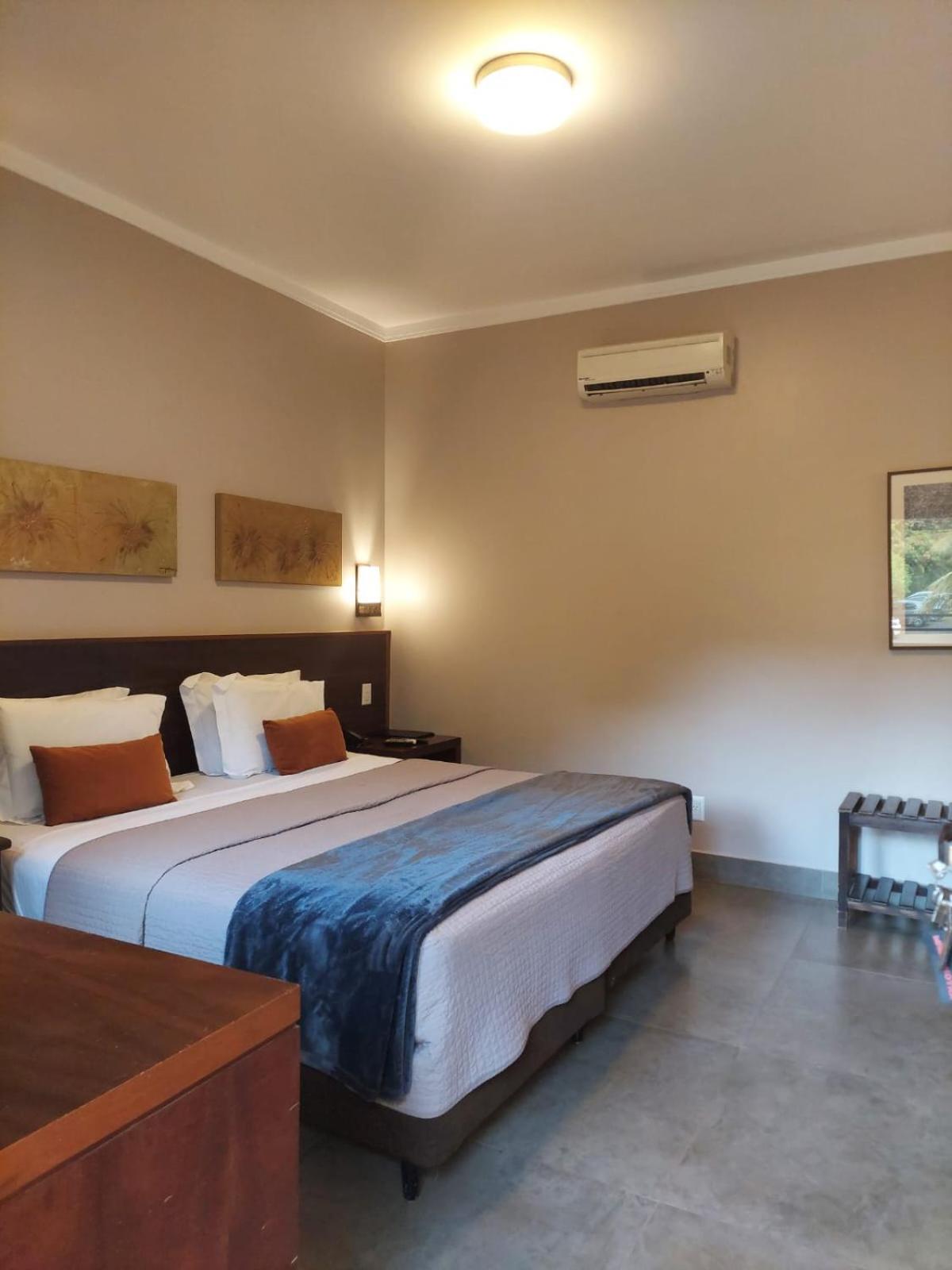 賓館 Santa Rita Ribeirão Prêto