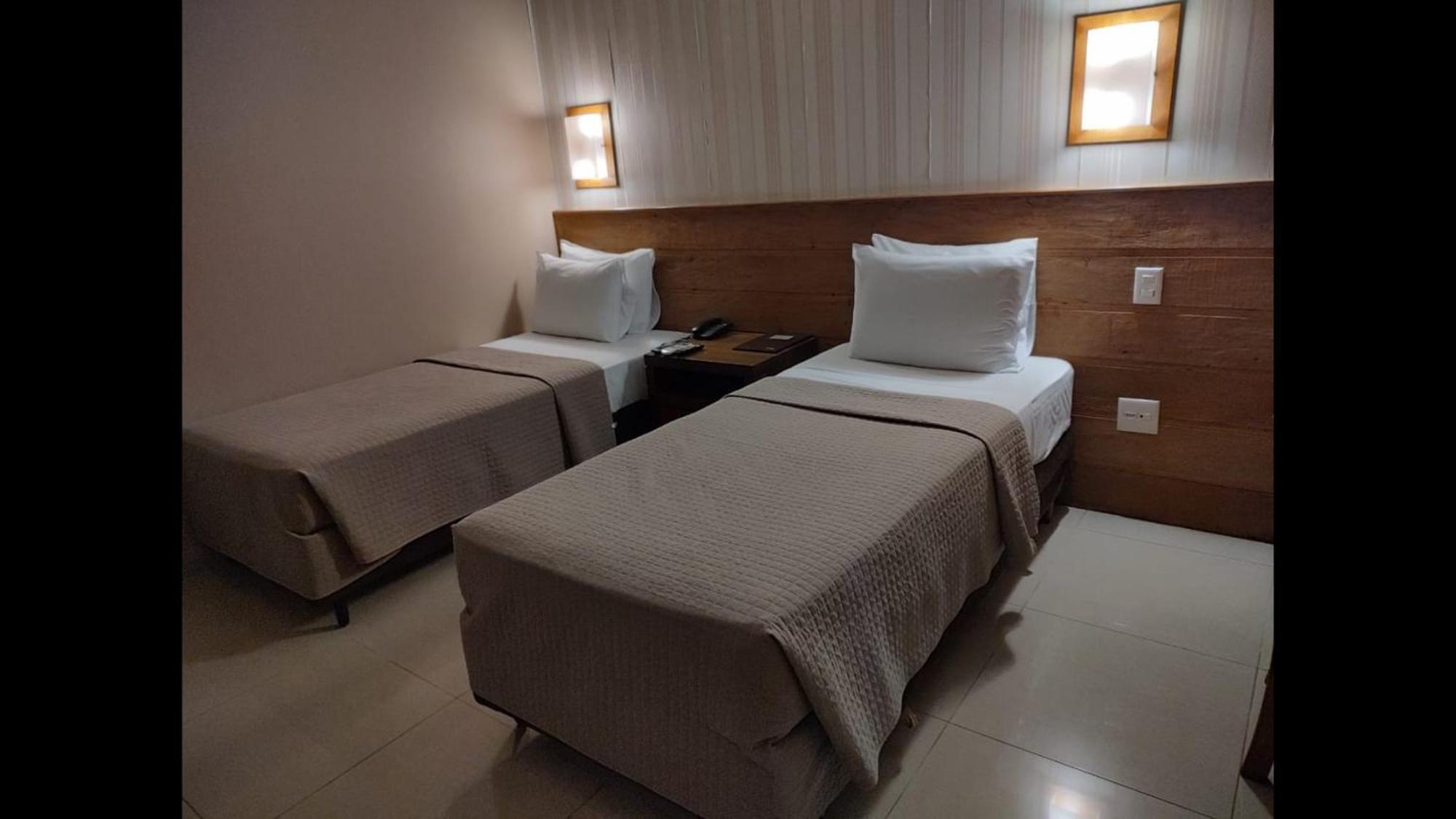賓館 Santa Rita Ribeirão Prêto